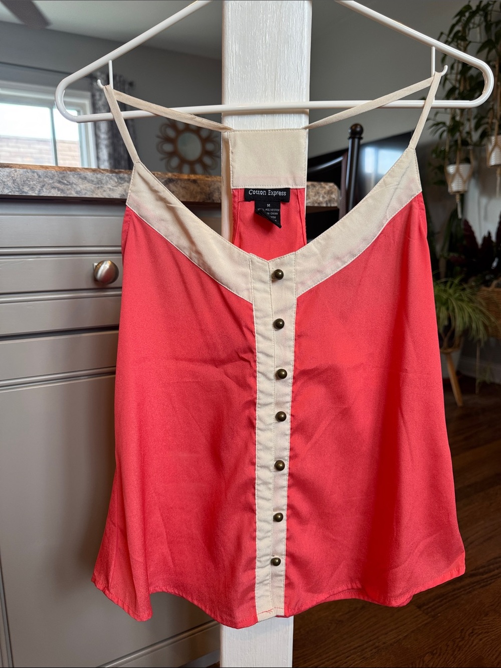 Coral Contrast-Trim Button-Front Spaghetti Strap Cami